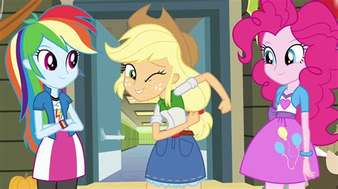 The Growth of Applejack's Skills and Talents in My Little Pony